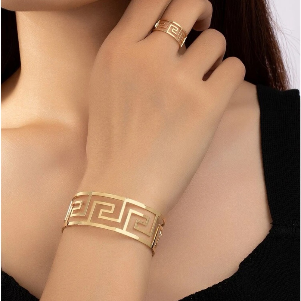 New cuff bracelet  ring set - Picture 2 of 5